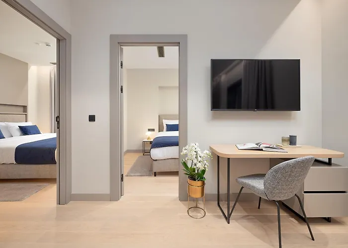 Boutique Porto Hotel 4*