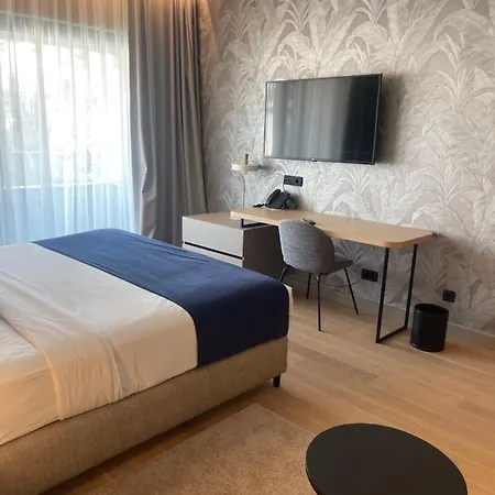 Ξενοδοχείο Boutique Porto 4*